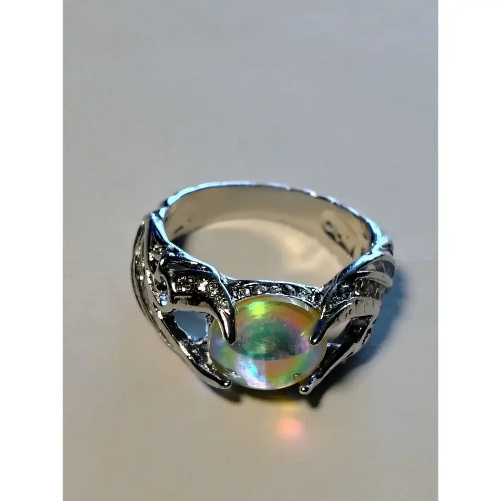 Silver Tone Opalescent Glass Cabochon Ring Size 9